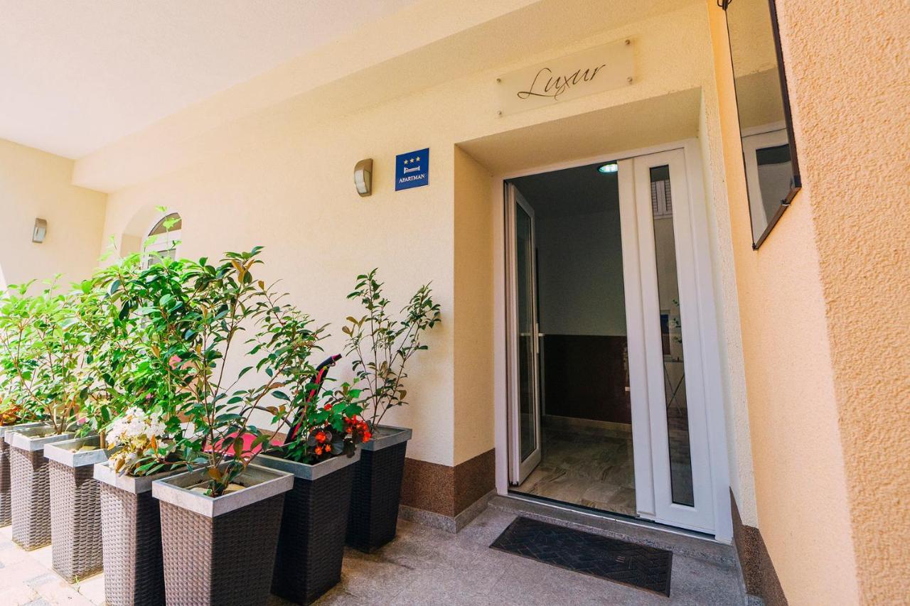 Apartments Luxur Center Baška Voda Extérieur photo