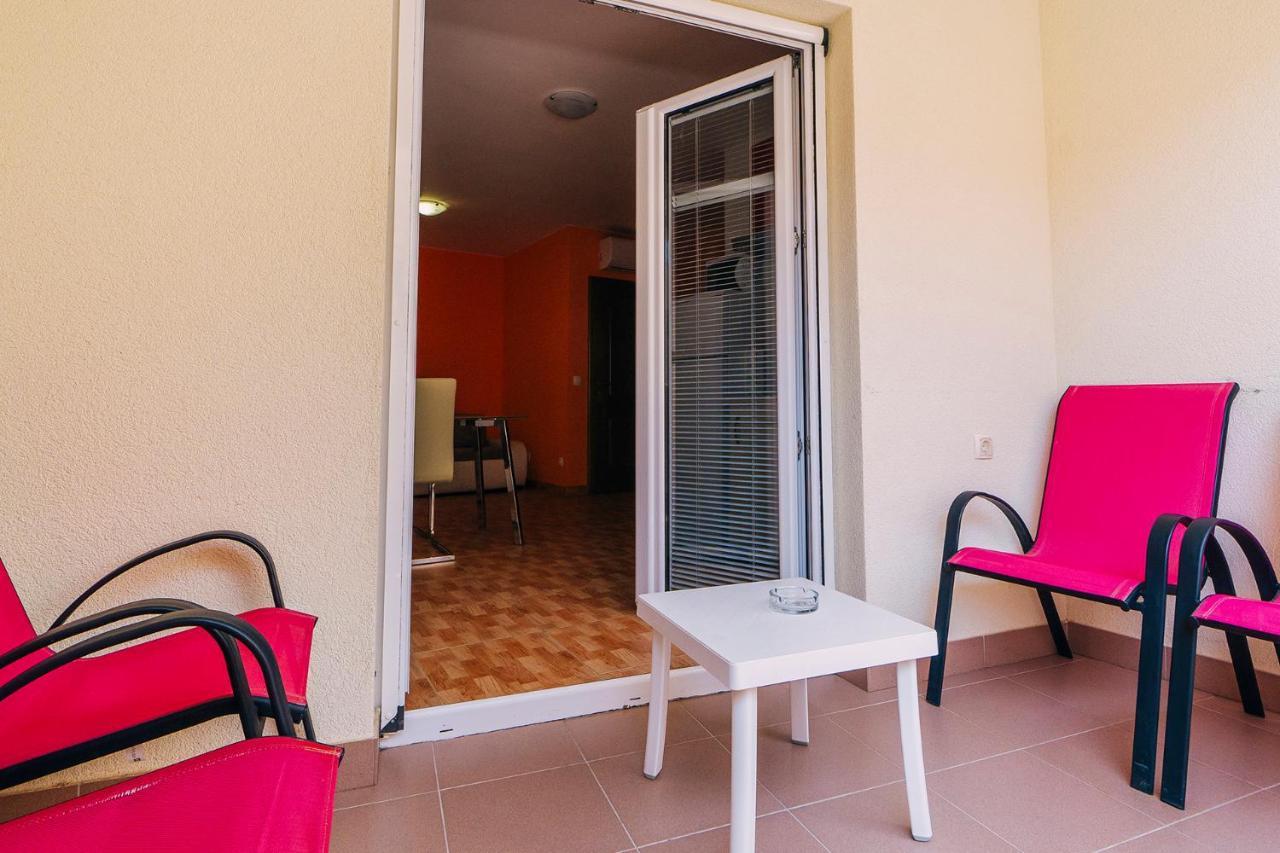 Apartments Luxur Center Baška Voda Extérieur photo