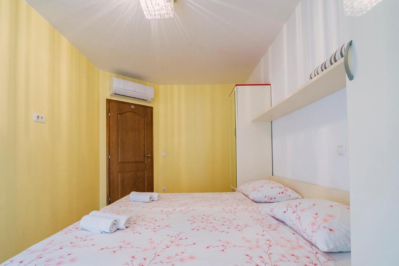 Apartments Luxur Center Baška Voda Extérieur photo