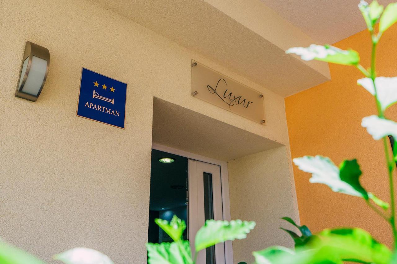 Apartments Luxur Center Baška Voda Extérieur photo