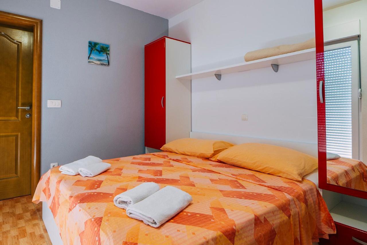 Apartments Luxur Center Baška Voda Extérieur photo