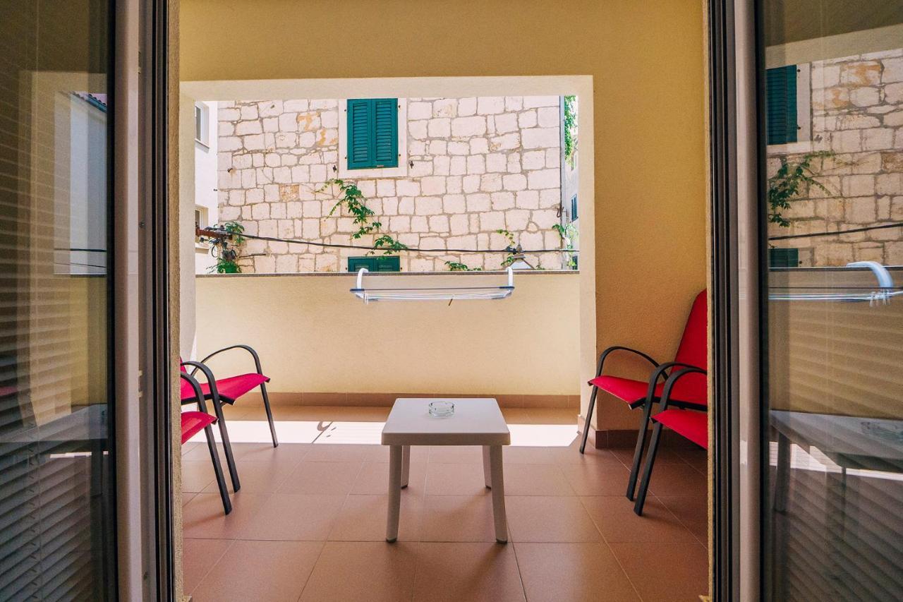 Apartments Luxur Center Baška Voda Extérieur photo